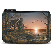Every Day Feels Like a Cozy Cabin Getaway When You Carry this Petite Pouch