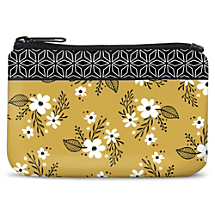 Keep Your Small Items Handy with This Fashionable Coin Purse